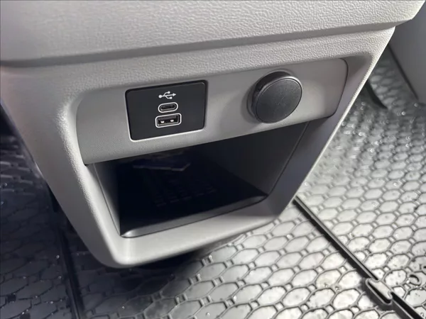 Ford Tourneo Custom 2,5 PHEV 171kW Titanium X L2 - foto 42