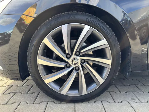 Škoda Octavia 2,0 TDI 110kW Style - foto 10