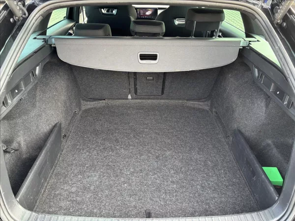 Škoda Octavia 2,0 TDI 110kW Style - foto 13