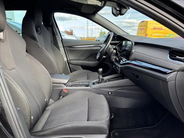 Škoda Octavia 2,0 TDI 110kW Style - foto 20