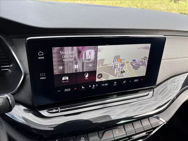 Škoda Octavia 2,0 TDI 110kW Style - foto 33