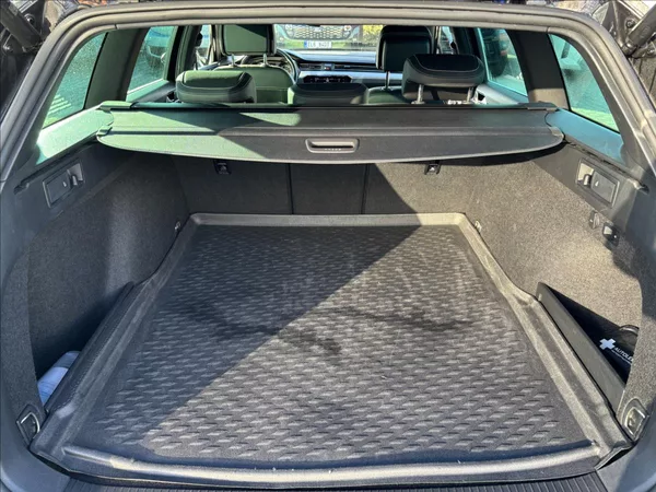 Volkswagen Passat 2,0 TDI 147kW Elegance DSG - foto 10