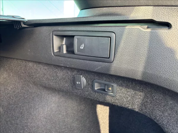 Volkswagen Passat 2,0 TDI 147kW Elegance DSG - foto 11