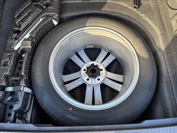 Volkswagen Passat 2,0 TDI 147kW Elegance DSG - foto 14