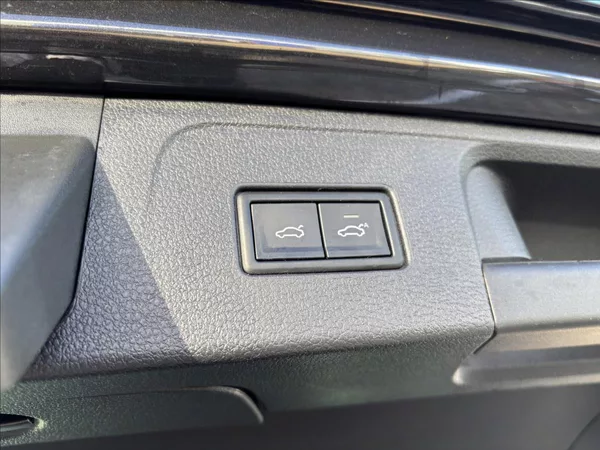 Volkswagen Passat 2,0 TDI 147kW Elegance DSG - foto 15