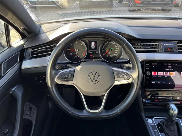 Volkswagen Passat 2,0 TDI 147kW Elegance DSG - foto 19