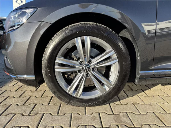 Volkswagen Passat 2,0 TDI 147kW Elegance DSG - foto 8