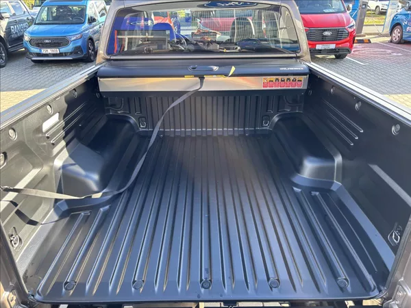 KGM Musso Grand 2,2 Premium 148kW 4x4 DPH - foto 13