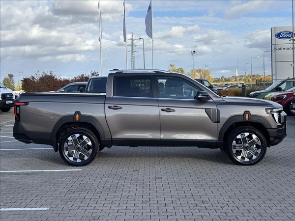 KGM Musso Grand 2,2 Premium 148kW 4x4 DPH - foto 6