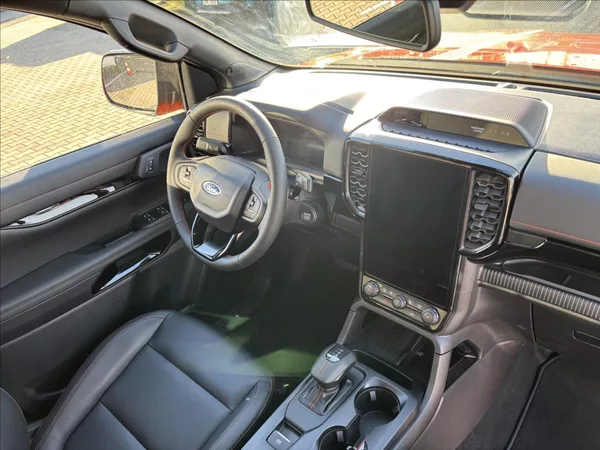 Ford Ranger 2,3 PHEV 207kW Wildtrak DPH - foto 18