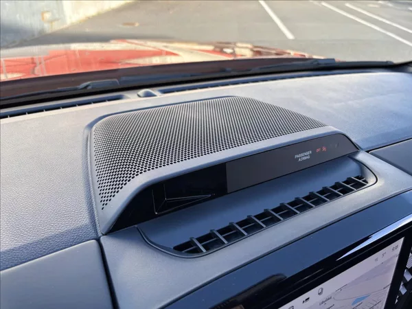 Ford Ranger 2,3 PHEV 207kW Wildtrak DPH - foto 37