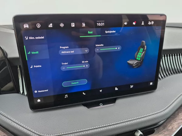 Škoda Superb Laurin & Klement 2.0 TDI 142kW - foto 21