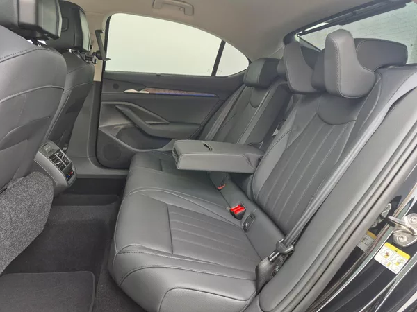 Škoda Superb Laurin & Klement 2.0 TDI 142kW - foto 26