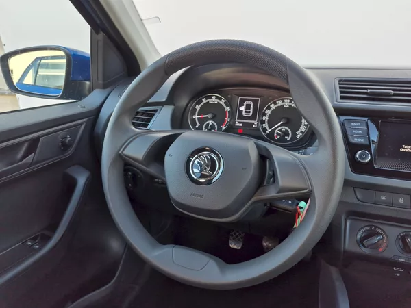 Škoda Fabia Trumf 1.0 TSI 70kW - foto 10