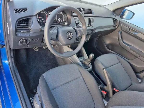 Škoda Fabia Trumf 1.0 TSI 70kW - foto 12