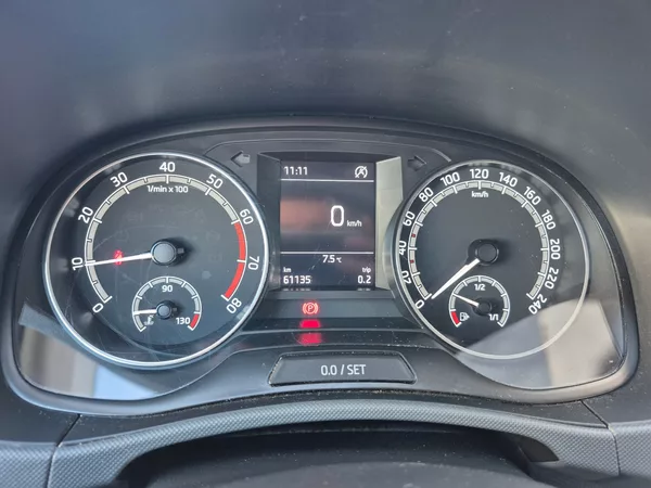 Škoda Fabia Trumf 1.0 TSI 70kW - foto 14