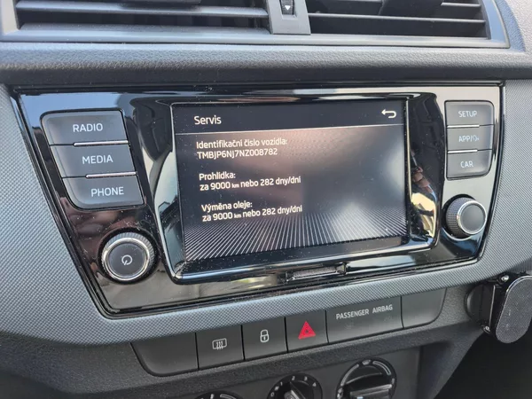 Škoda Fabia Trumf 1.0 TSI 70kW - foto 16