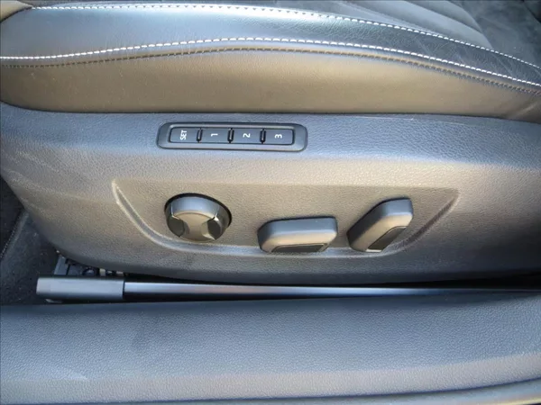 Škoda Superb 2,0 TSI DSG Style 140kW Tažné - foto 16
