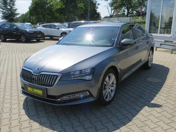 Škoda Superb 2,0 TSI DSG Style 140kW Tažné - foto 3