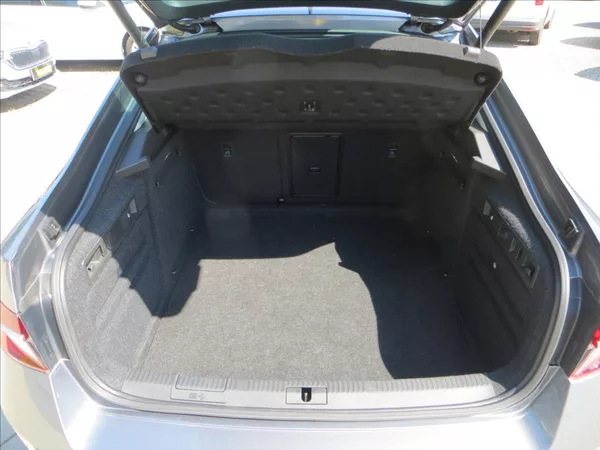 Škoda Superb 2,0 TSI DSG Style 140kW Tažné - foto 7