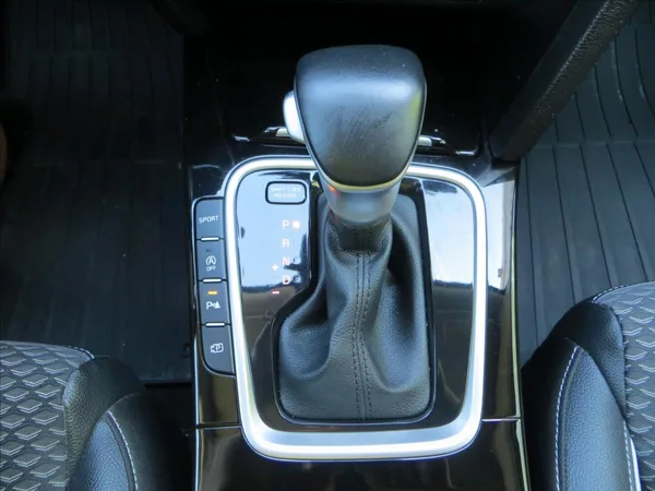 Kia XCeed 1,5 T-GDI 118kW Exclusive ČR - foto 15