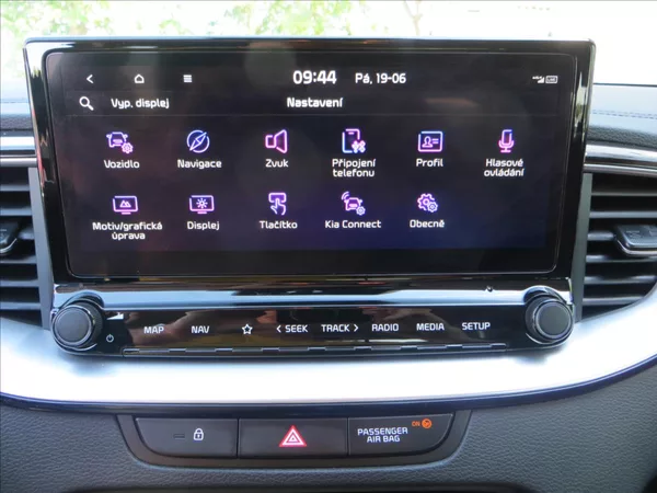 Kia XCeed 1,5 T-GDI 118kW Exclusive ČR - foto 19