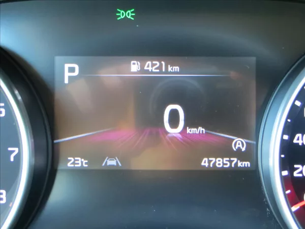 Kia XCeed 1,5 T-GDI 118kW Exclusive ČR - foto 24