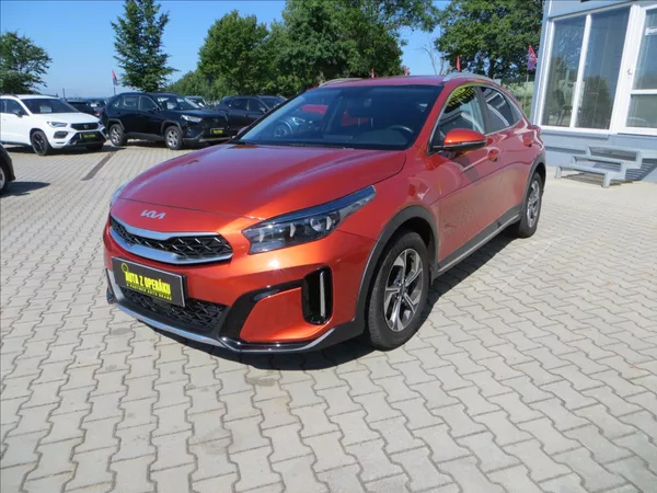 Kia XCeed 1,5 T-GDI 118kW Exclusive ČR - foto 3