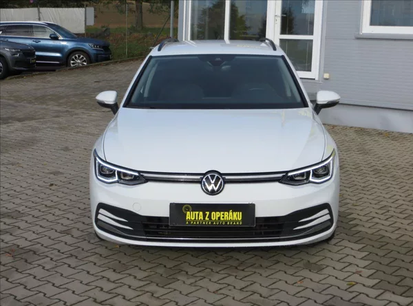Volkswagen Golf 1,5 TSI 96kW STYLE Navi ČR - foto 2