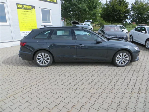 Audi A4 Avant 3,0 TDI 210kW S line qua - foto 10
