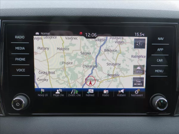 Škoda Karoq 1,5 TSI Style 110kW DSG WEBAST - foto 22