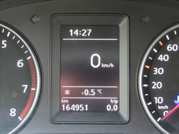 Volkswagen Caddy 1,4 TGI CNG MAXI Dílna ČR - foto 18