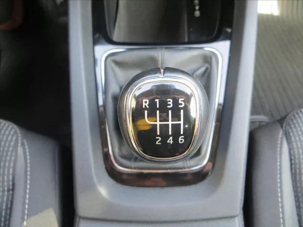 Škoda Octavia 2,0 TDI Ambition ČR - foto 13