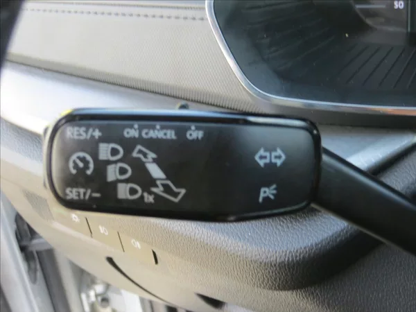 Škoda Octavia 2,0 TDI Ambition ČR - foto 18