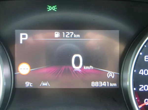Kia Ceed 1,5 T-GDI 118kW SW Top AUT ČR - foto 24