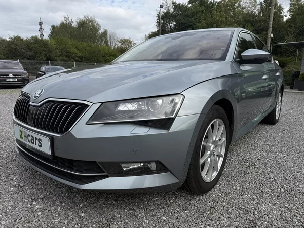Škoda Superb 1.6TDi STYLE 88kW Navi BiXenon