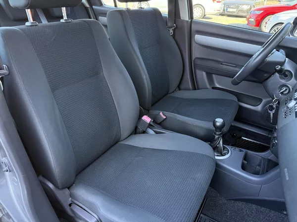 Suzuki Swift 1.3 68kW Klima ČR - foto 14
