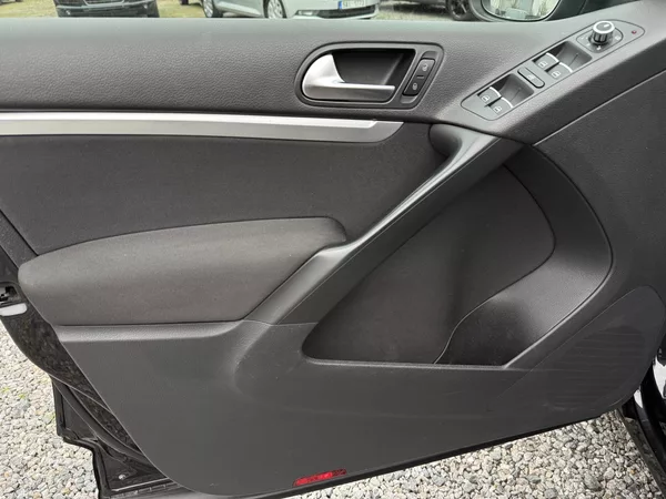 Volkswagen Tiguan 2.0TDi 125kW 4MOTION - foto 14