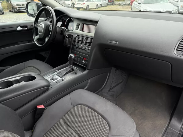 Audi Q7 3.0TDi Quattro 171kW - foto 10