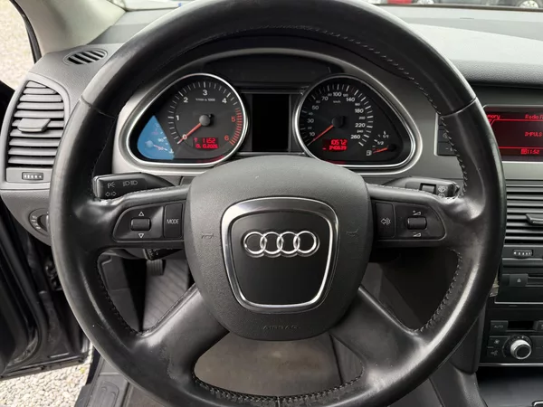 Audi Q7 3.0TDi Quattro 171kW - foto 15