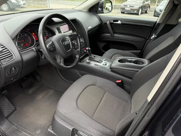Audi Q7 3.0TDi Quattro 171kW - foto 9