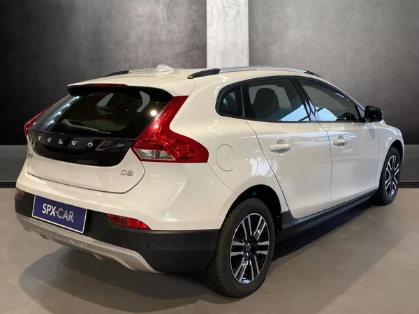 Volvo V40 - foto 3