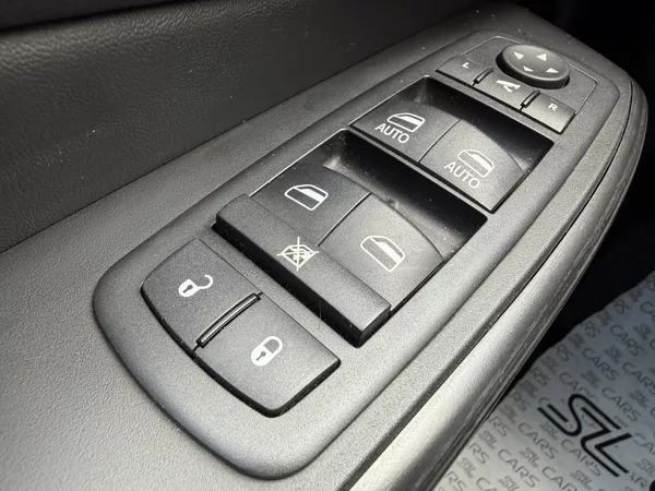 Jeep Cherokee 2.0 M-JET 4X4 LIMITED NAV KŮŽE - foto 15
