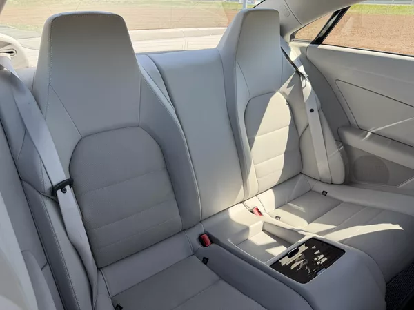 Mercedes-Benz Třídy E 250 CGI 5G KUPÉ SERVISKA - foto 28