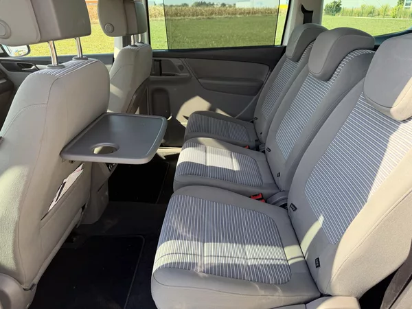 Seat Alhambra 2.0 TDI 130KW KAMERA SERVISKA - foto 23