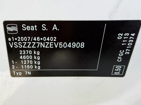 Seat Alhambra 2.0 TDI 130KW KAMERA SERVISKA - foto 44