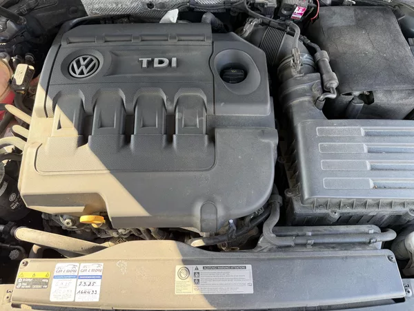 Volkswagen Passat 2.0 TDI NAVI TAŽNÉ ROZVODY - foto 15