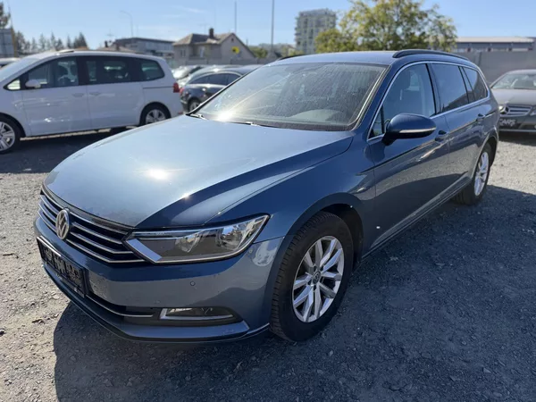 Volkswagen Passat 2.0 TDI NAVI TAŽNÉ ROZVODY - foto 2