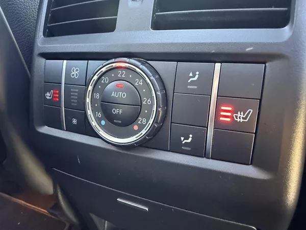 Mercedes-Benz GL 350 CDI XENON PANO MASÁŽ TAŽNÉ - foto 50