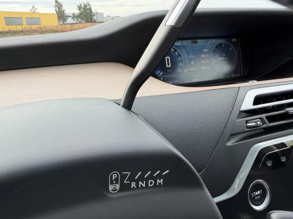 Citroën C4 Picasso 2.0 HDI AT NAVI KAMERA TAŽNÉ - foto 18